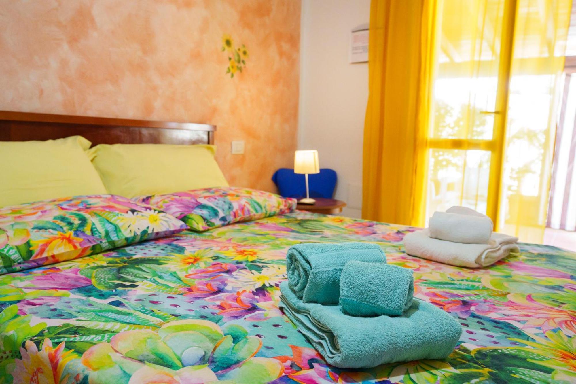 Hotel Villa Belfiori Торе Дей Корсари Екстериор снимка