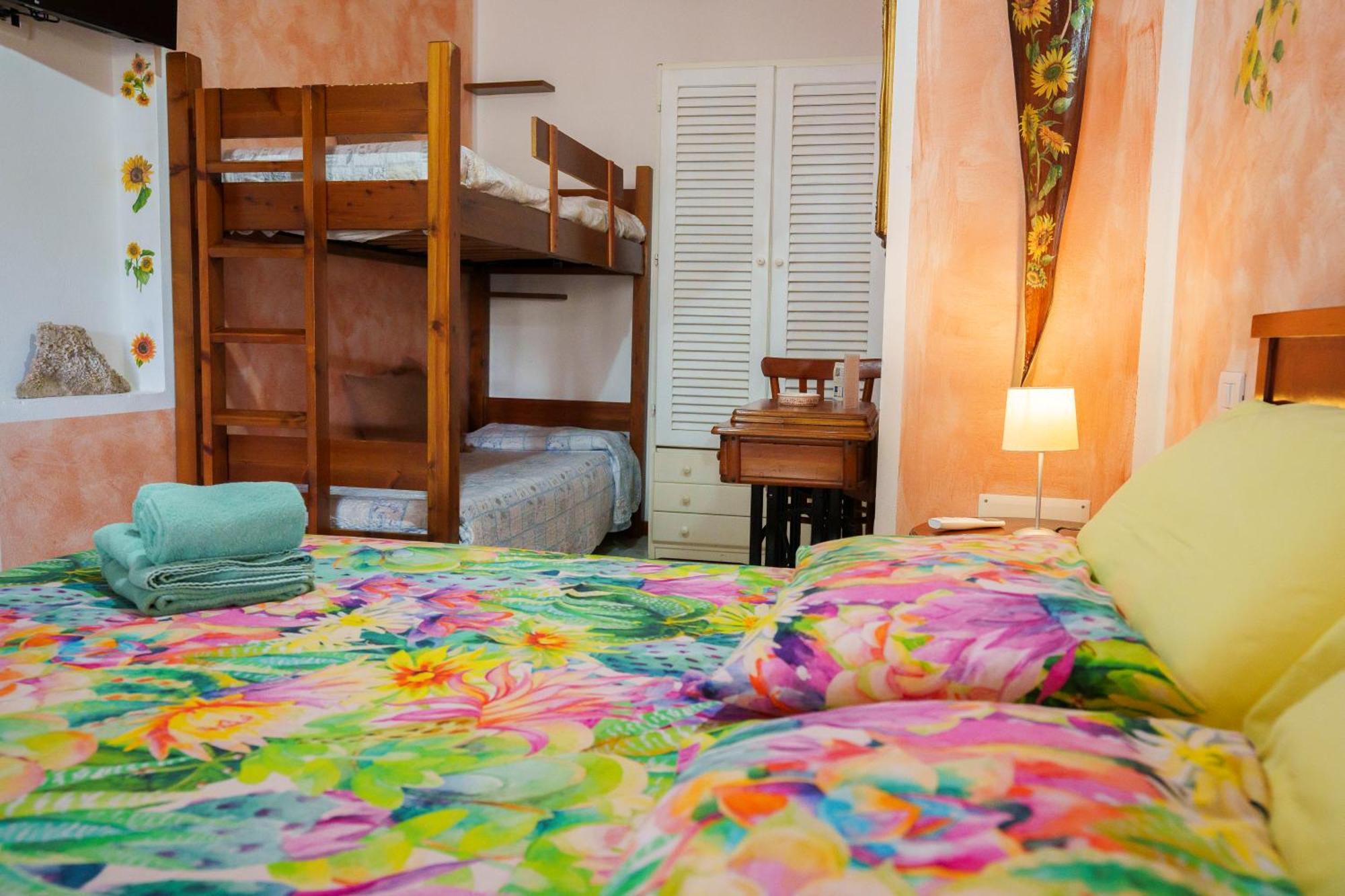 Hotel Villa Belfiori Торе Дей Корсари Екстериор снимка